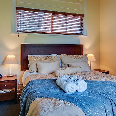 Waverley House Cottages Lakes Entrance Eksteriør billede
