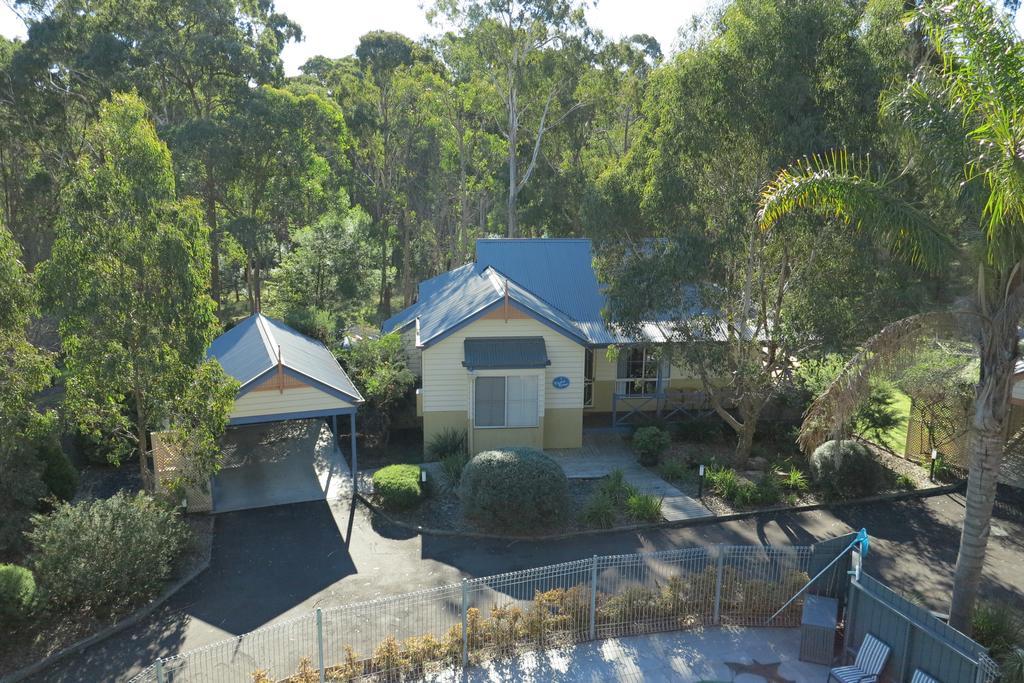 Waverley House Cottages Lakes Entrance Eksteriør billede